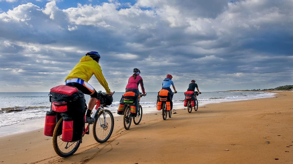 do Larnaki - popularne miejsce podróży